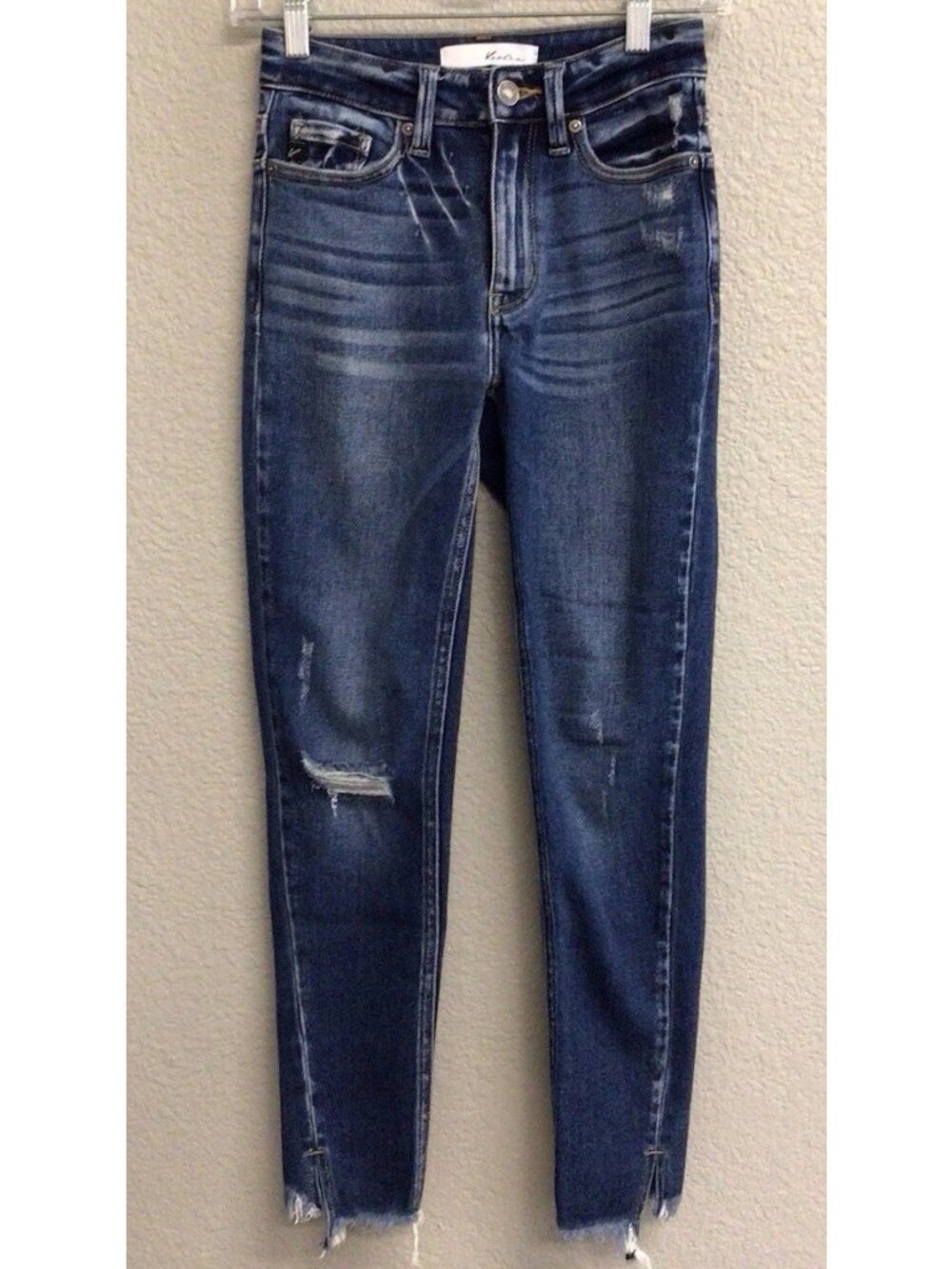 KanCan Jeans Womens Blue Skinny Stretch Denim Mid Rise Size 1/24 Distressed